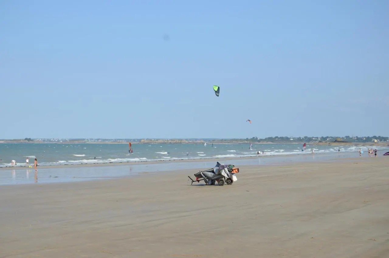 Bleu Outremer Saint-Cast-le-Guildo